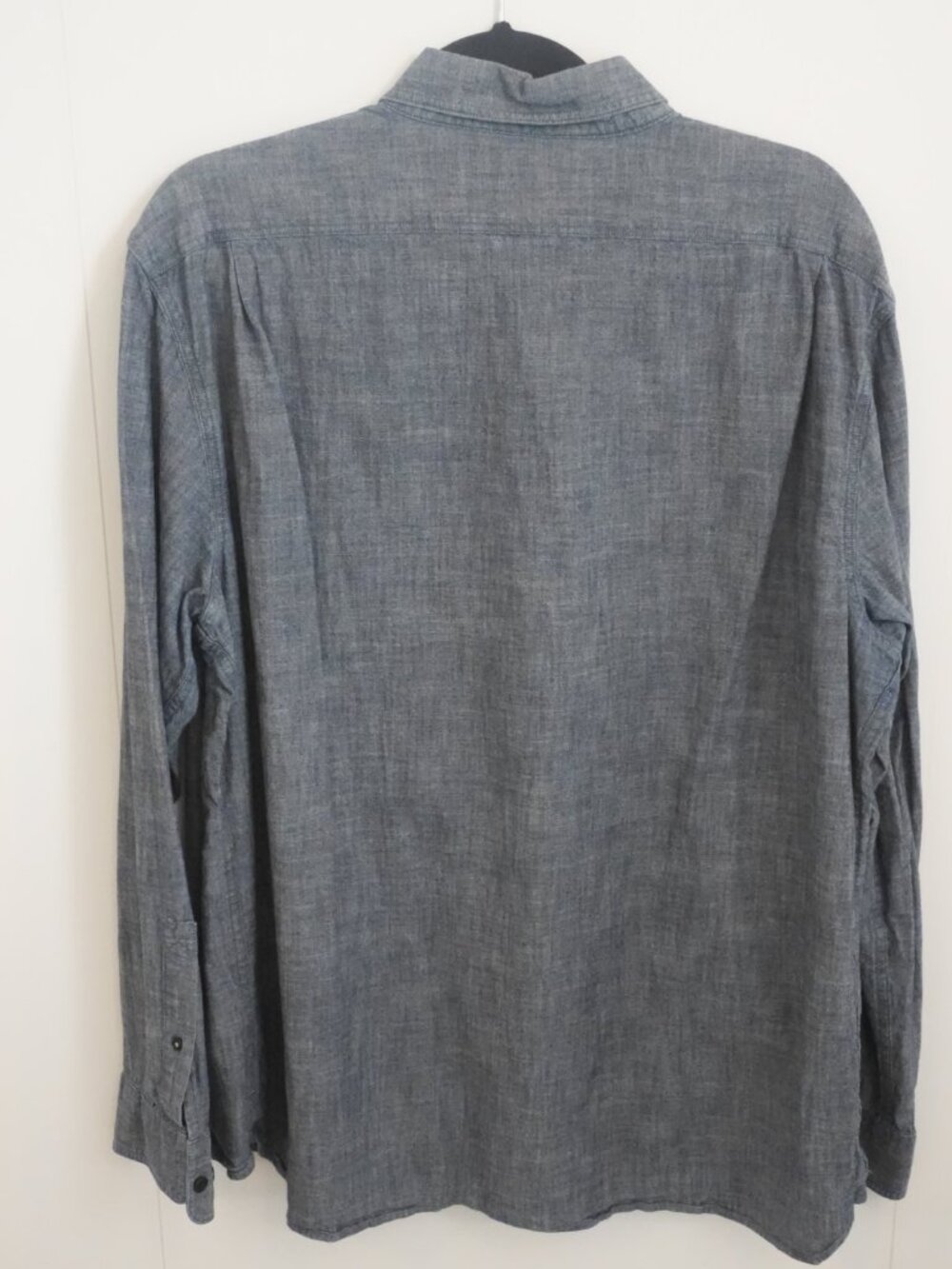 Banana Republic Chambray Button-Up Shirt Gray Long Sleeve Men's L
